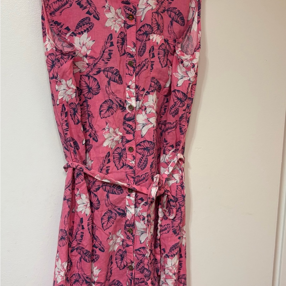 Margaritaville Pink Floral Button-Up Shirt